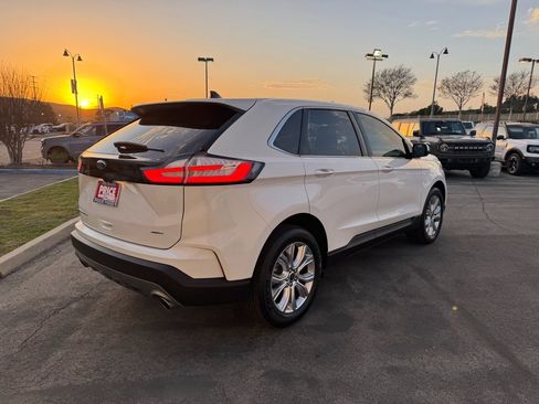 Used 2023 Ford Edge Titanium image 7