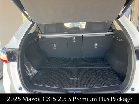 New 2025 MAZDA CX-5 AWD 2.5 S w/ Premium Plus Pkg image 25