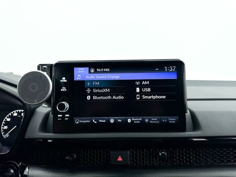 Used 2025 Honda CR-V Sport Touring image 25
