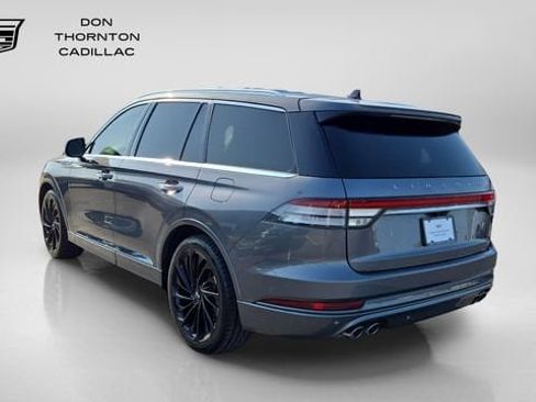 Used 2021 Lincoln Aviator Reserve w/ Equipment Group 208A RWD image 3