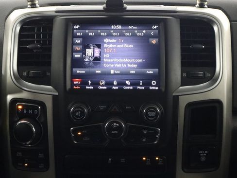Used 2019 RAM 1500 Big Horn AWD/4WD image 27