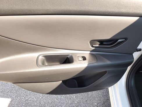New 2026 Hyundai Elantra Sport FWD image 15