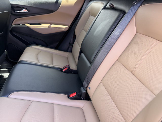 Used 2024 Chevrolet Equinox Premier FWD image 18