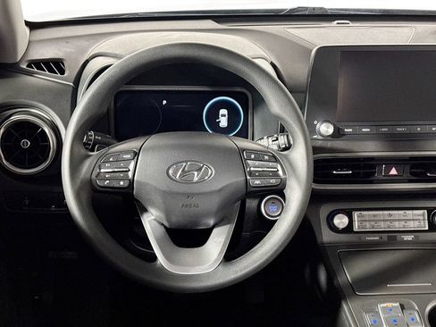 Used 2023 Hyundai Kona SE FWD image 13