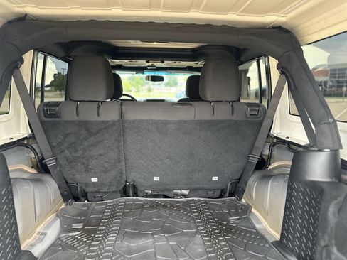 Used 2017 Jeep Wrangler Unlimited Sport w/ Quick Order Package 24S image 18