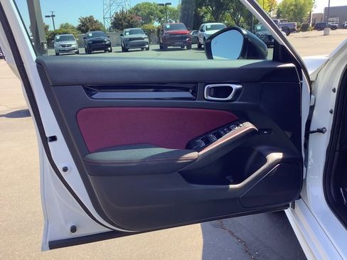 Used 2024 Honda Civic Si image 9