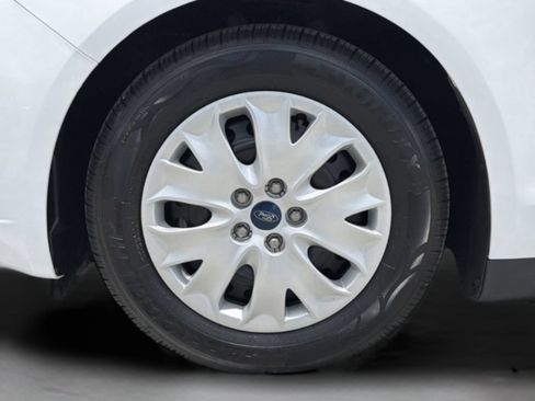 Used 2020 Ford Fusion S FWD image 39
