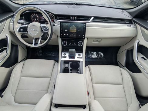 Used 2024 Jaguar F-PACE R-Dynamic S image 16