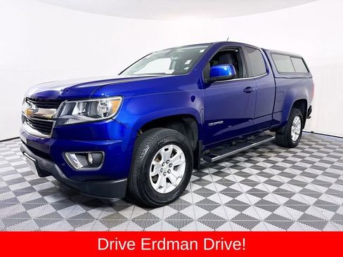 Used 2016 Chevrolet Colorado LT w/ LT Convenience Package RWD image 3