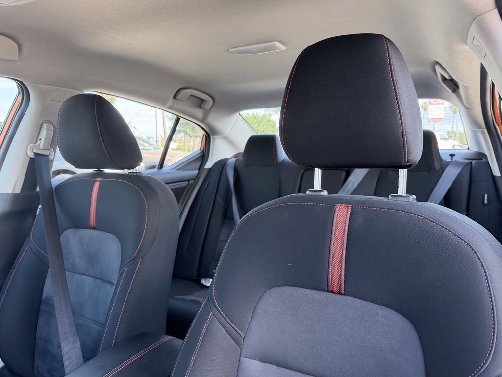 Certified 2024 Nissan Sentra SR FWD image 13