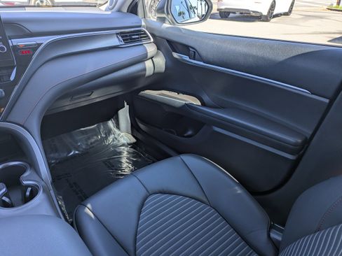 Used 2022 Toyota Camry TRD w/ TRD Package w/JBL Audio image 16