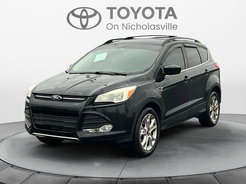 Used 2013 Ford Escape SE image 1