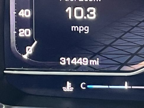 Used 2023 GMC Yukon AT4 w/ AT4 Premium Package image 11