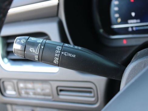 Used 2022 Chevrolet Tahoe RST w/ Luxury Package image 26