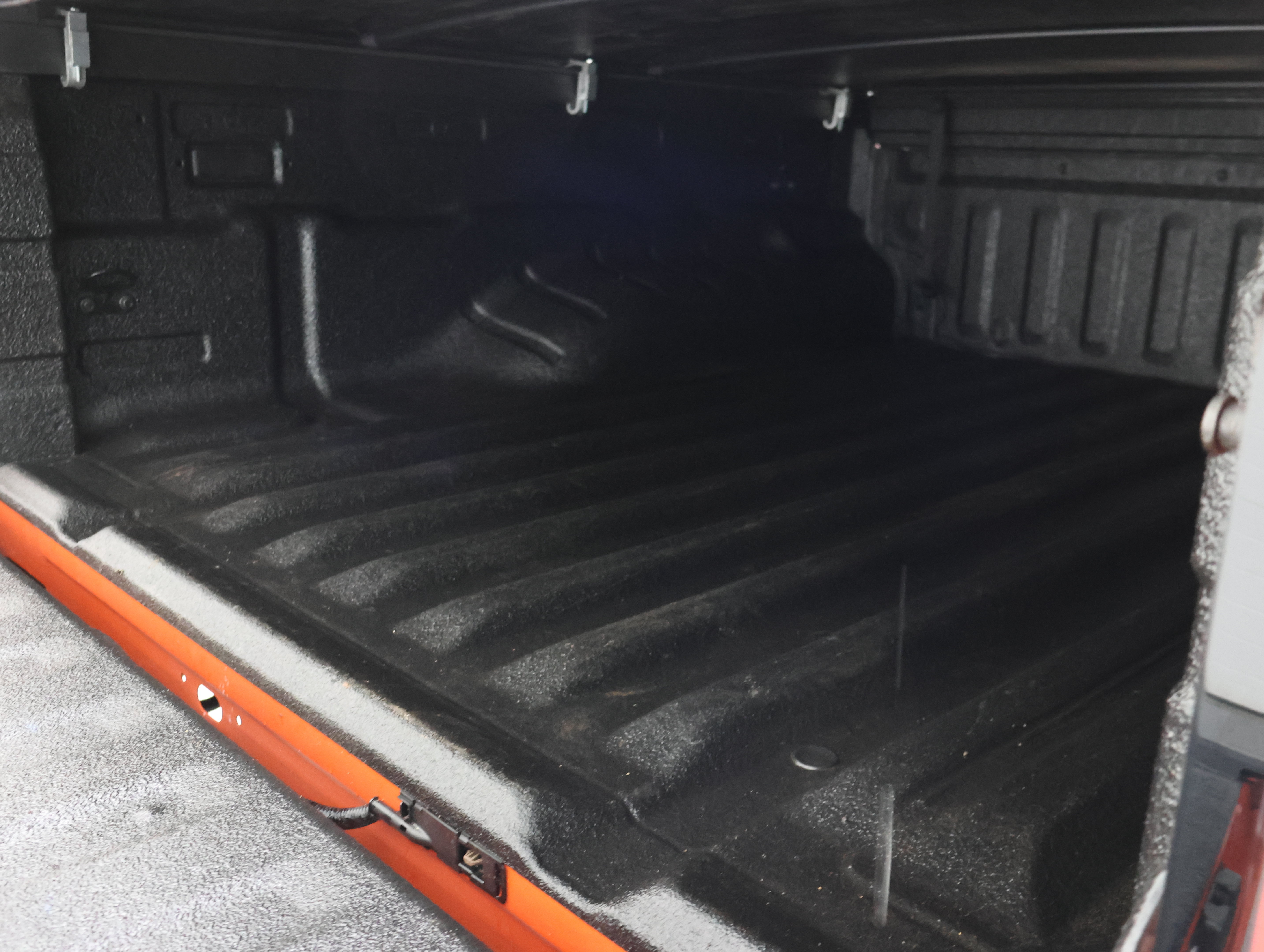 Used 2025 Nissan Frontier PRO-4X AWD/4WD image 28