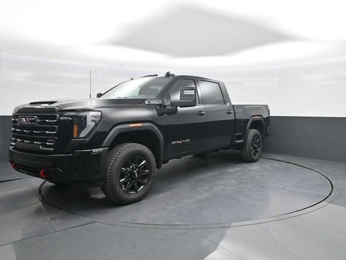 New 2026 GMC Sierra 2500 AT4 w/ AT4 Premium Plus Package AWD/4WD image 4