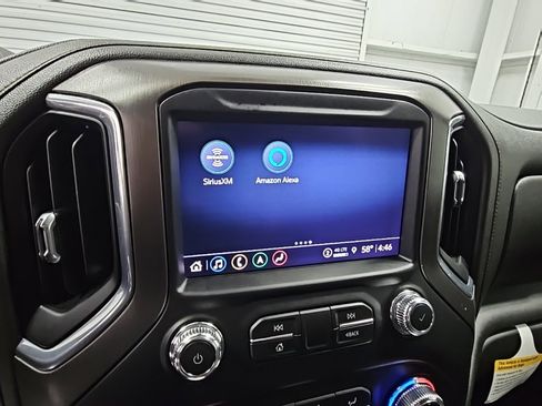 Used 2022 GMC Sierra 1500 AT4 w/ AT4 Premium Package image 19