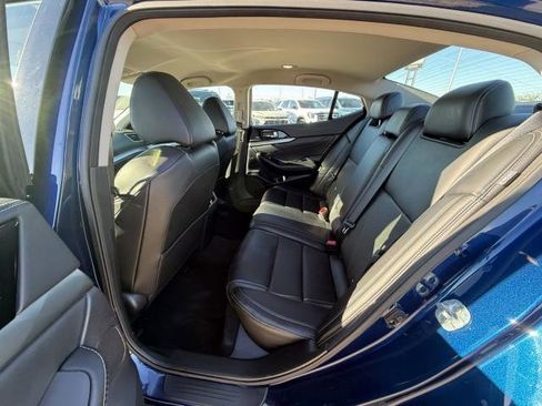 Used 2023 Nissan Maxima SV w/ Floor Mat Group image 23