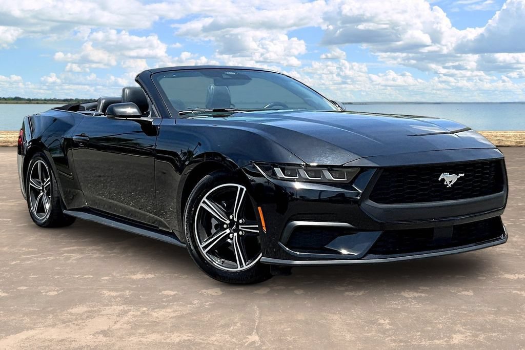 Used 2024 Ford Mustang Premium RWD image 3
