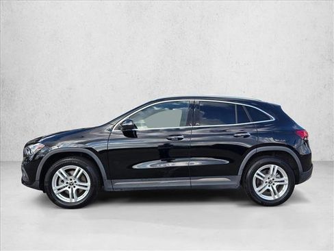 Used 2023 Mercedes-Benz GLA 250 image 13
