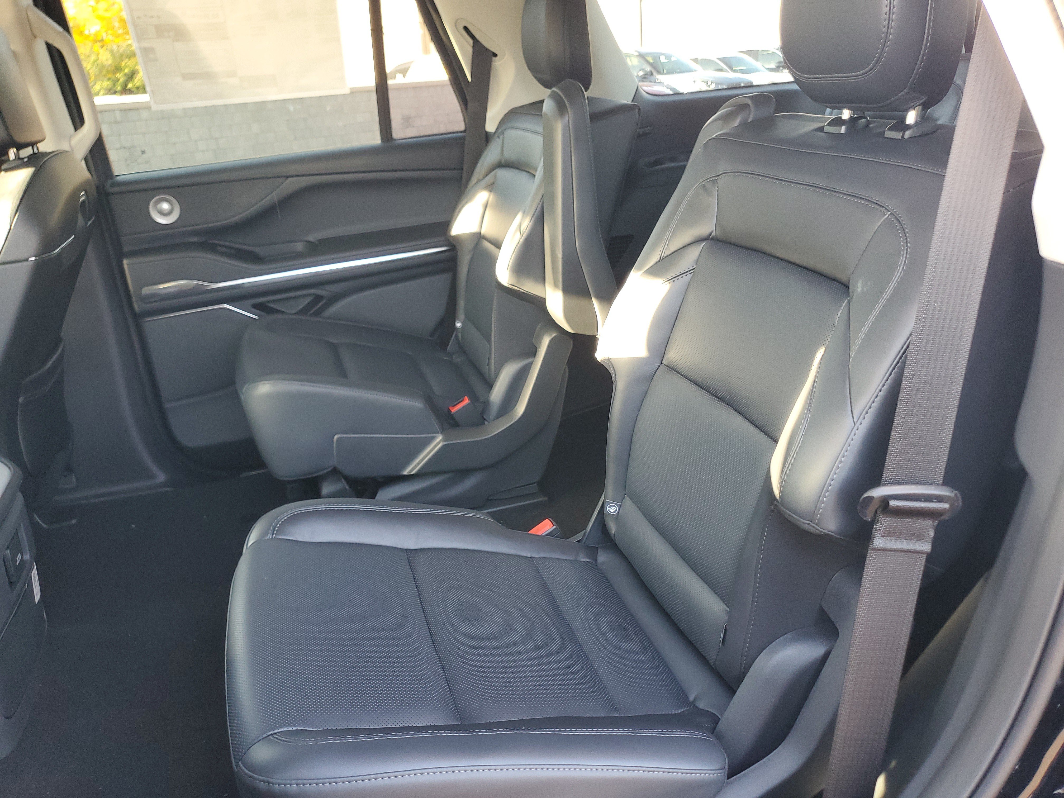 New 2027 Lincoln Navigator Reserve AWD/4WD image 31