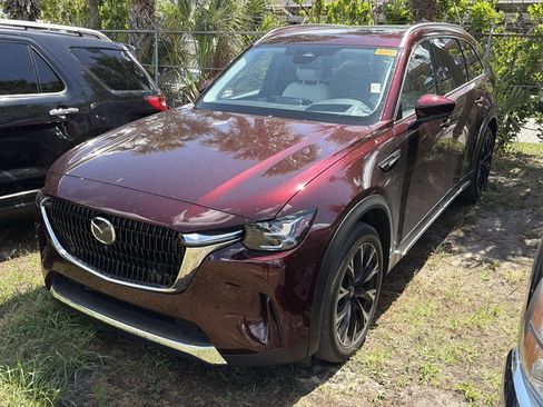 Used 2024 MAZDA CX-90 Plug-In Hybrid w/ Premium Plus AWD/4WD image 3