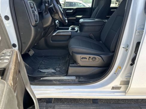 Used 2020 Chevrolet Silverado 2500 LT w/ Convenience Package image 13