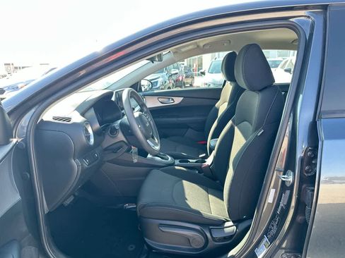Used 2022 Kia Forte Sedan image 21