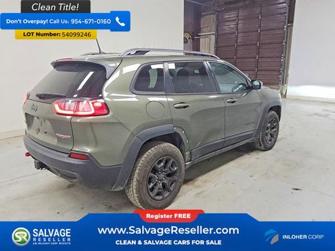 Used 2019 Jeep Cherokee Trailhawk w/ Trailer Tow Group AWD/4WD image 4