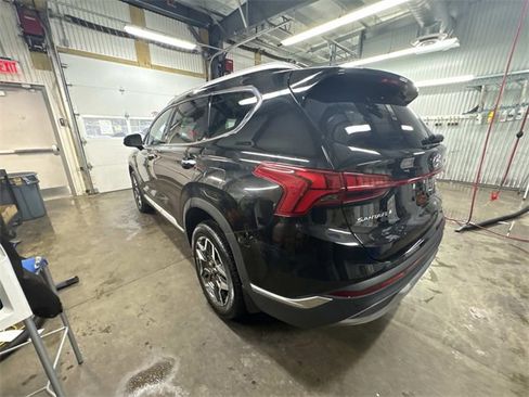 Used 2023 Hyundai Santa Fe Limited image 9