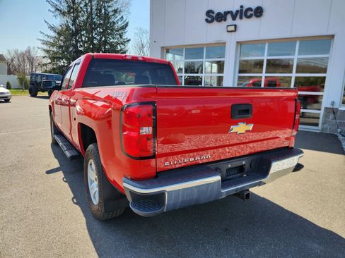 Used 2018 Chevrolet Silverado 1500 LT w/ All Star Edition image 11