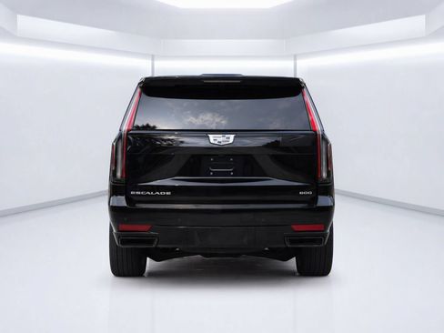 Used 2024 Cadillac Escalade Sport Platinum w/ LPO, Floor Liner Package AWD/4WD image 4