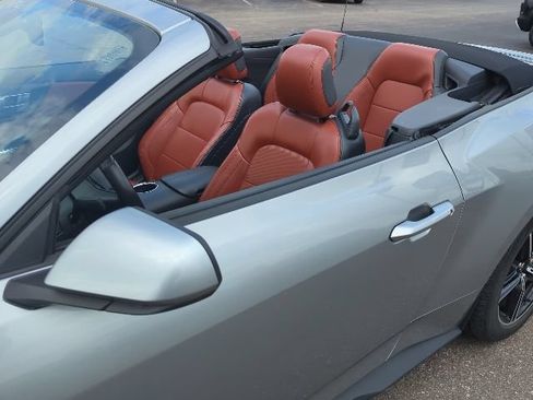 Used 2024 Ford Mustang Premium RWD image 3