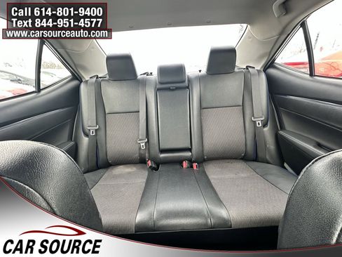Used 2018 Toyota Corolla SE image 11