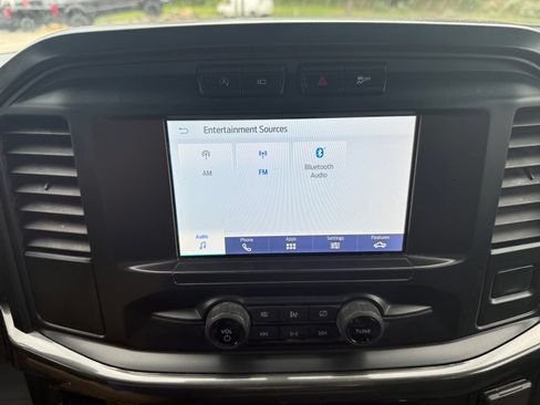 Used 2021 Ford F150 XL w/ Equipment Group 101A High AWD/4WD image 17