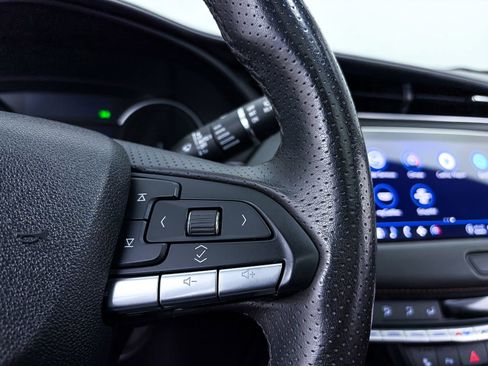 Used 2023 Cadillac XT4 Sport w/ LPO, Onyx Lite Package FWD image 31