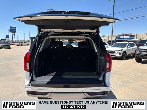 Used 2025 Ford Expedition Platinum AWD/4WD image 39