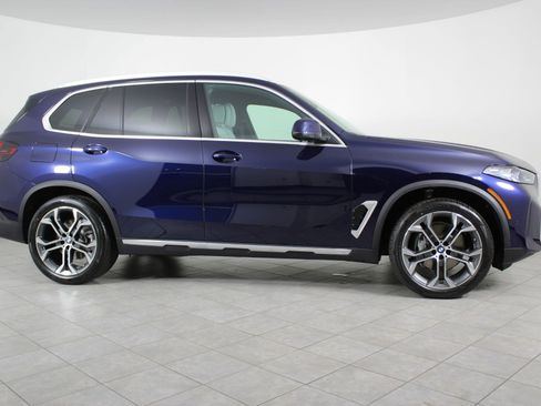 New 2026 BMW X5 xDrive40i image 8
