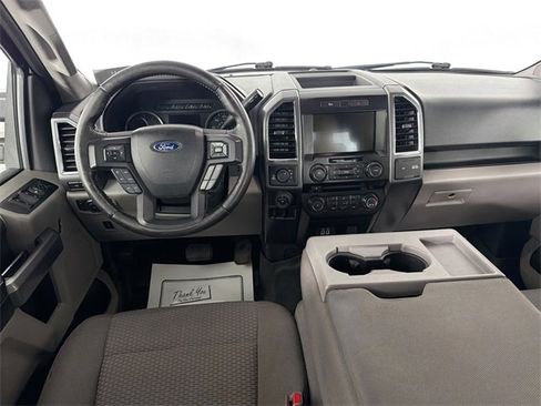 Used 2016 Ford F150 XLT w/ Equipment Group 302A Luxury image 22