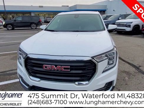 Certified 2023 GMC Terrain SLE image 3