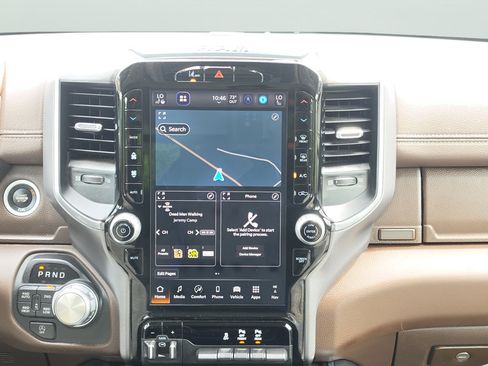 Used 2025 RAM 1500 Laramie AWD/4WD image 13