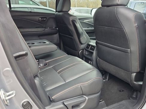 Used 2022 Honda Passport TrailSport image 14