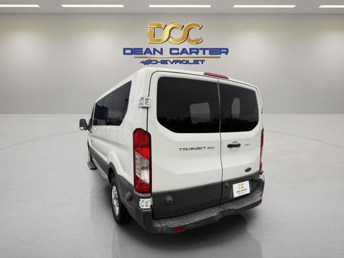 Used 2015 Ford Transit 350 XLT image 4