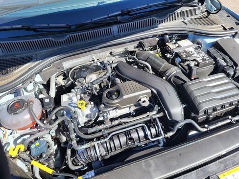 Used 2025 Volkswagen Jetta Sport FWD image 29