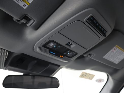 Used 2024 Ford F250 XLT AWD/4WD image 15
