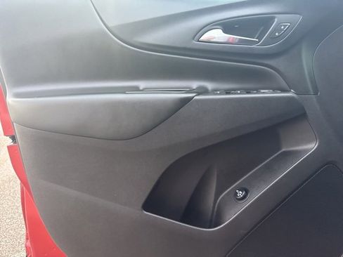 Used 2024 Chevrolet Equinox LT w/ LPO, Floor Liner Package image 13