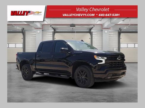 New 2026 Chevrolet Silverado 1500 RST w/ RST Select Package AWD/4WD image 1