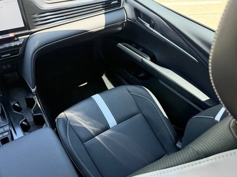 Used 2026 Toyota Camry SE w/ Multimedia Upgrade Package FWD image 25
