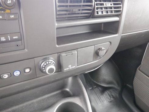 Used 2023 Chevrolet Express 2500 w/ Driver Convenience Package image 13