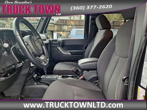 Used 2015 Jeep Wrangler Unlimited Sport w/ Quick Order Package 24S image 15